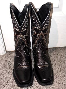 CUADRA Authentic Women’s Western Boots